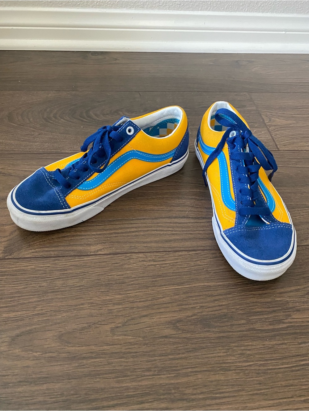 Vans NWOT Yellow & Blue Factory Team Low-Top Skate Shoe. Women’s 8, Men’s 6.5 - Picture 8 of 9
